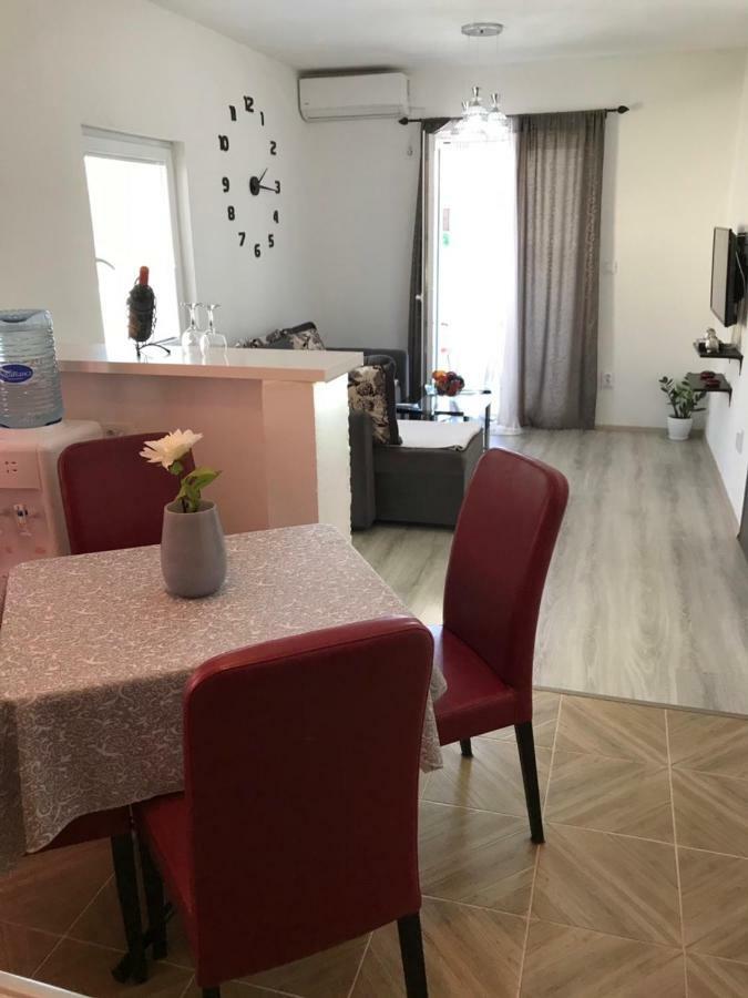 Apartman Djordje 1 Leilighet Budva Eksteriør bilde